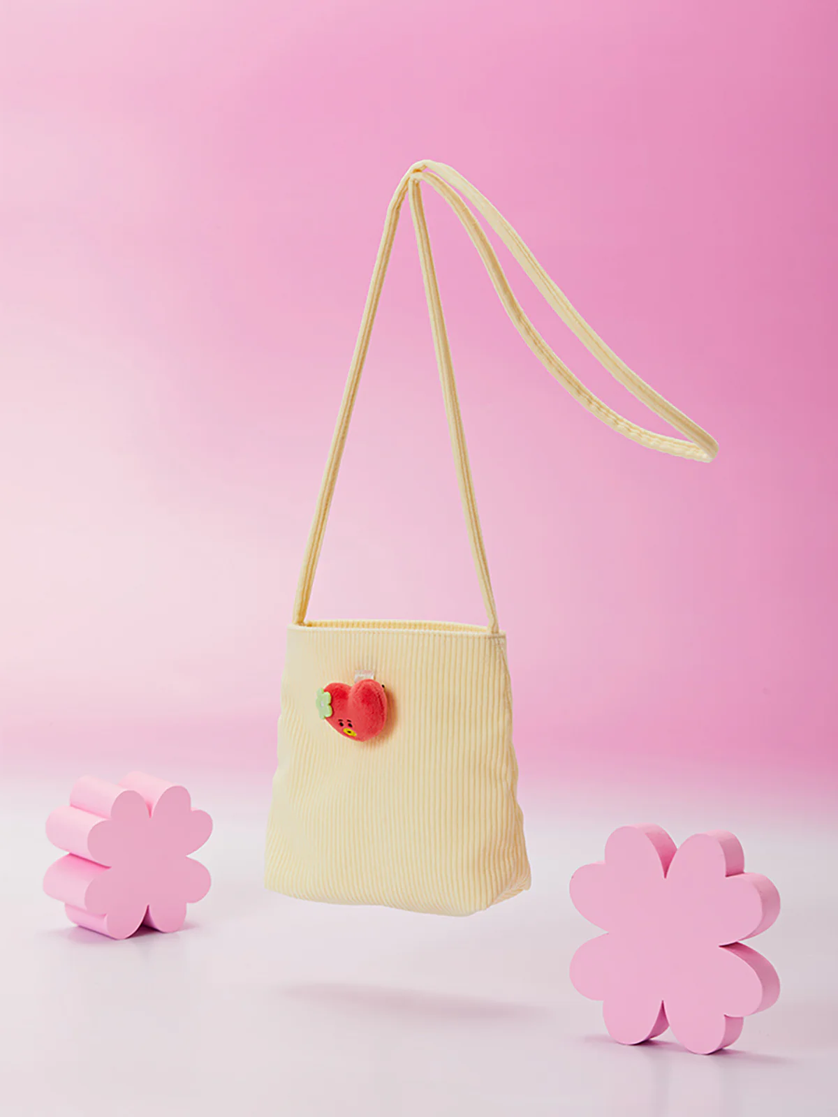 BT21 - SPRING DAYS MINI CORDUROY CROSSBODY BAG TATA - Image 2