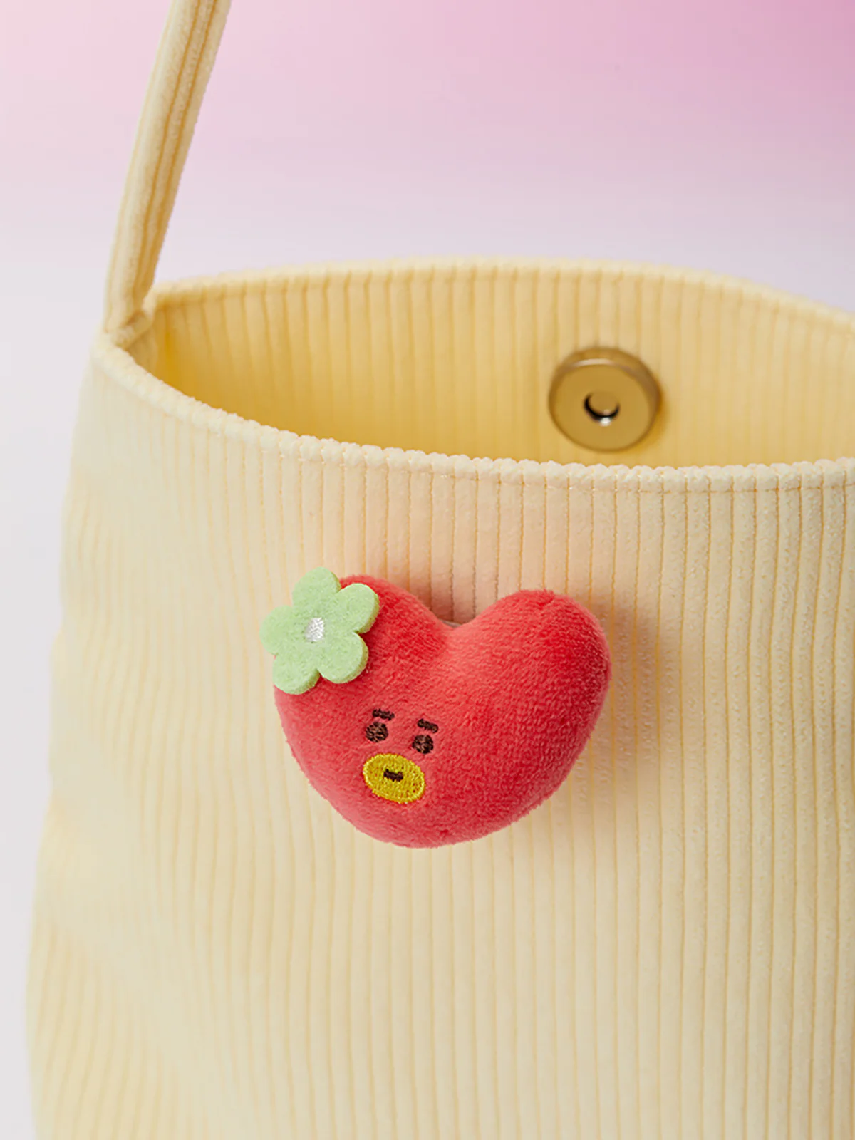 BT21 - SPRING DAYS MINI CORDUROY CROSSBODY BAG TATA - Image 3