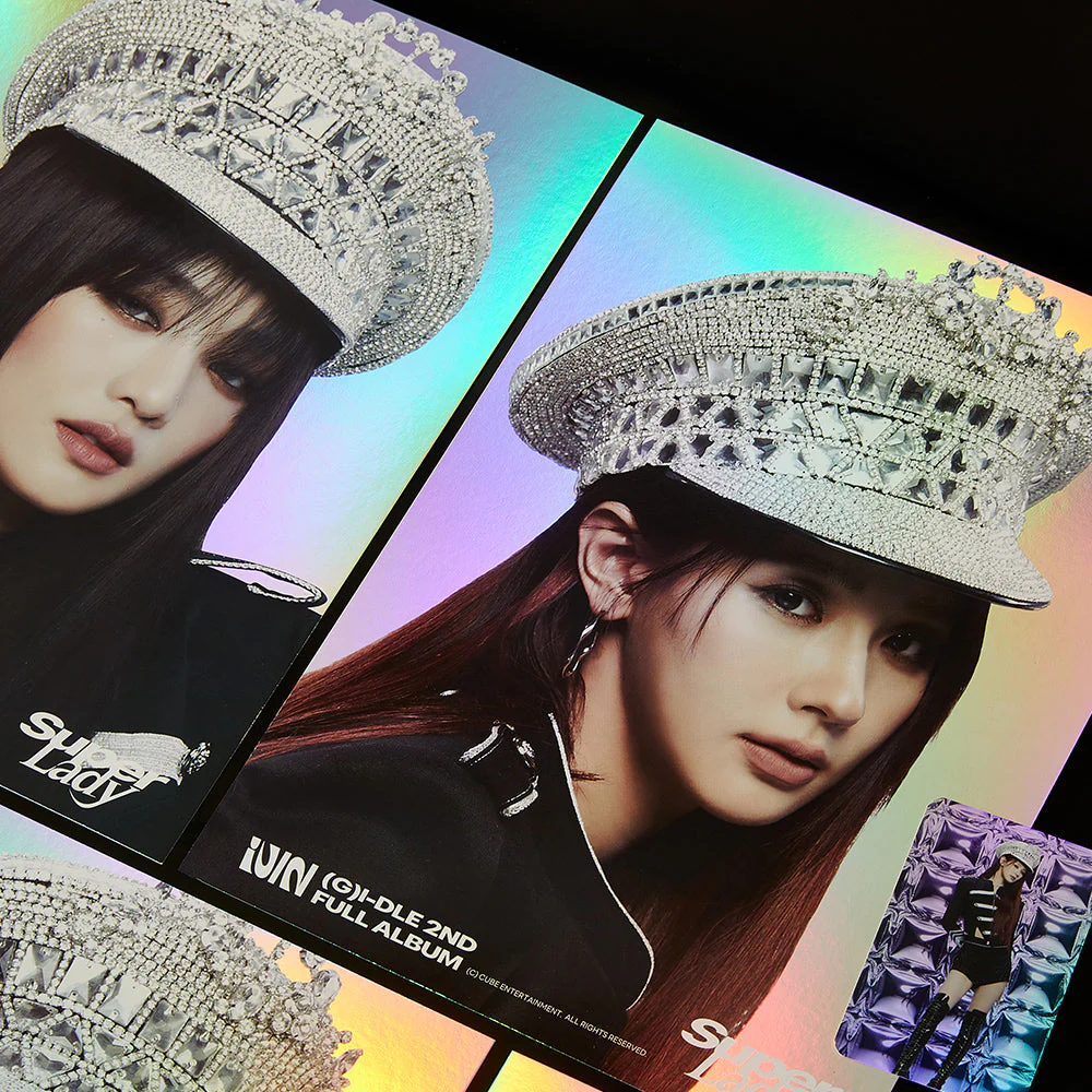 (G)I-DLE - SUPER LADY OFFICIAL MD HOLOGRAM MINI POSTER PHOCARD SET 2 VER. - Image 3