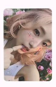 [ONLY PHOTOCARD] LOOSSEMBLE - ONE OF A KIND 2ND MINI ALBUM STANDARD RANDOM - Image 16